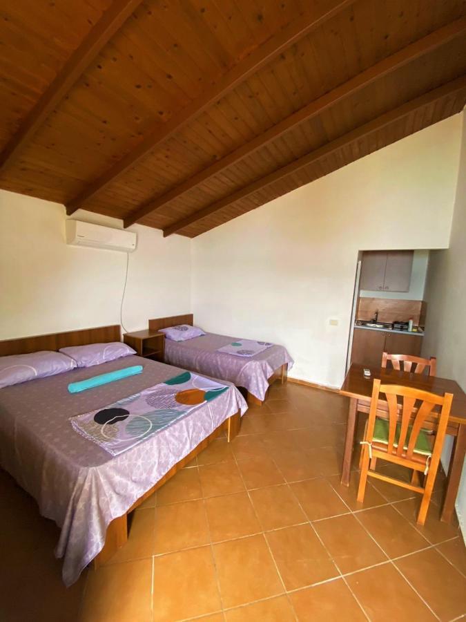 Ramo'S Hilltop Retreat With Kitchenette And Patio - 1St Vlorë Eksteriør bilde